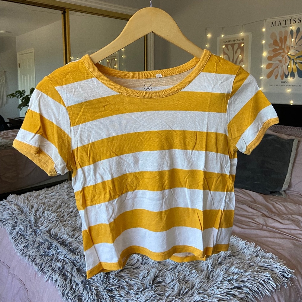 PacSun Basics White and Yellow Stripped shirt